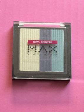 Max Factor Gold Blue Eyeshadow Trio 240 GYP MN 3.5g .12oz NEW SEALED NWT